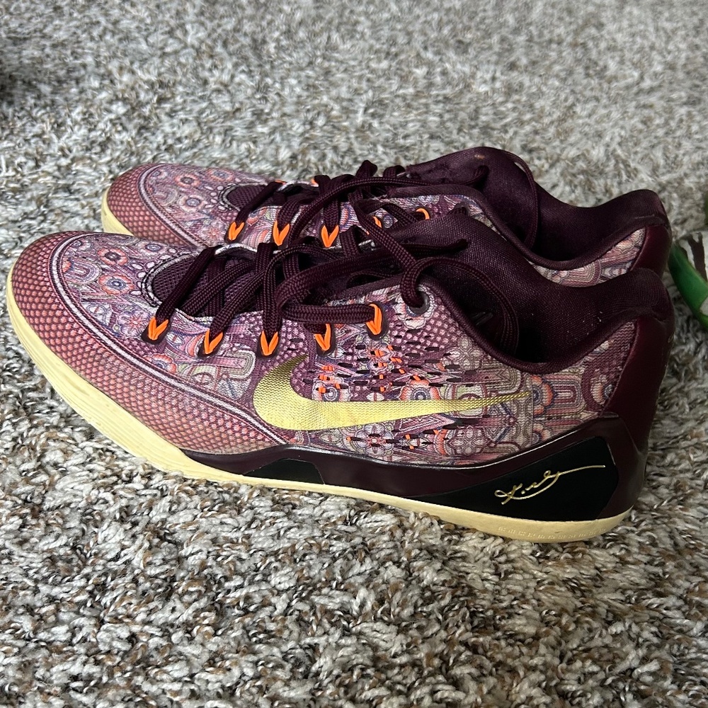Kobe 9 Low EM